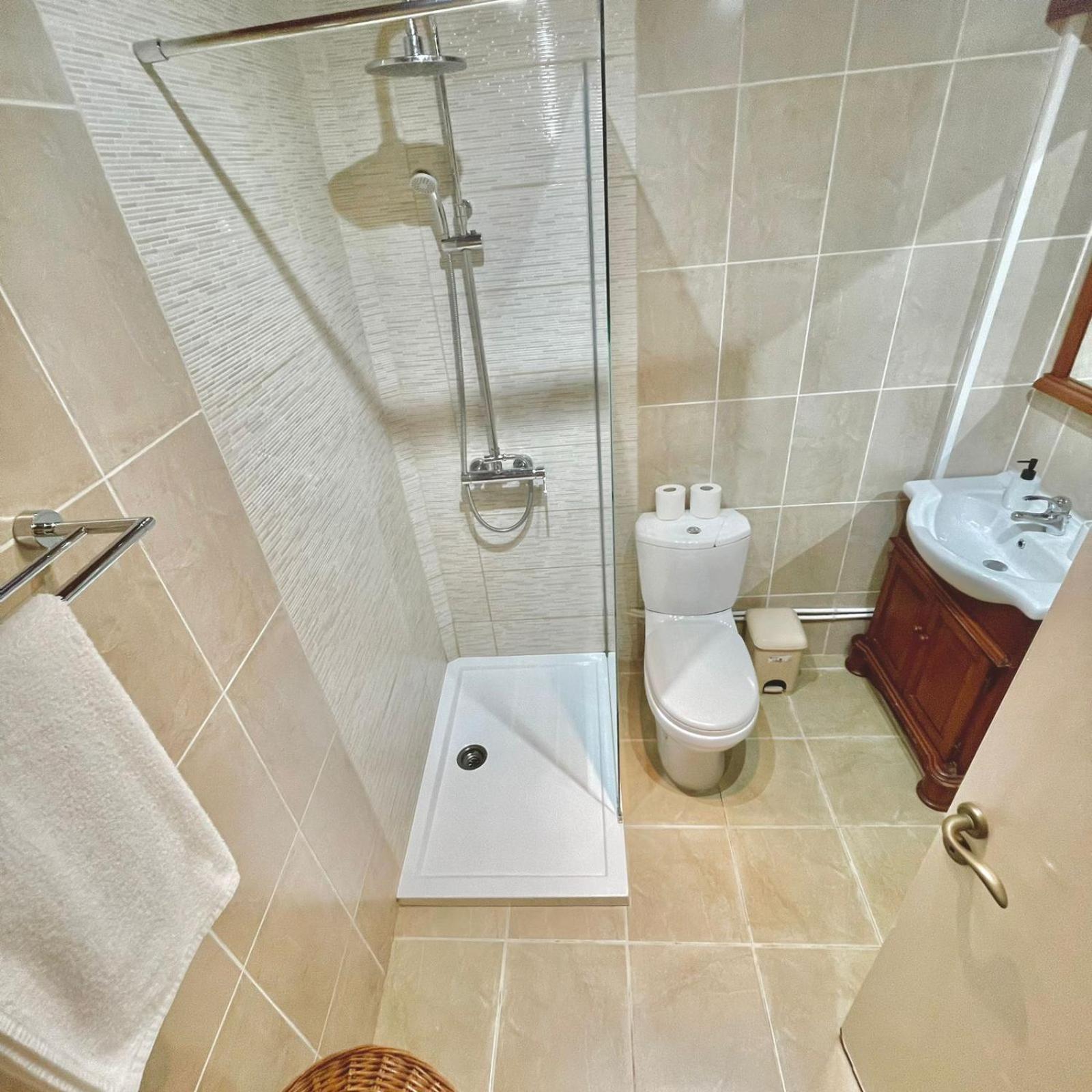 Merika Complex 1 Перволия Екстериор снимка